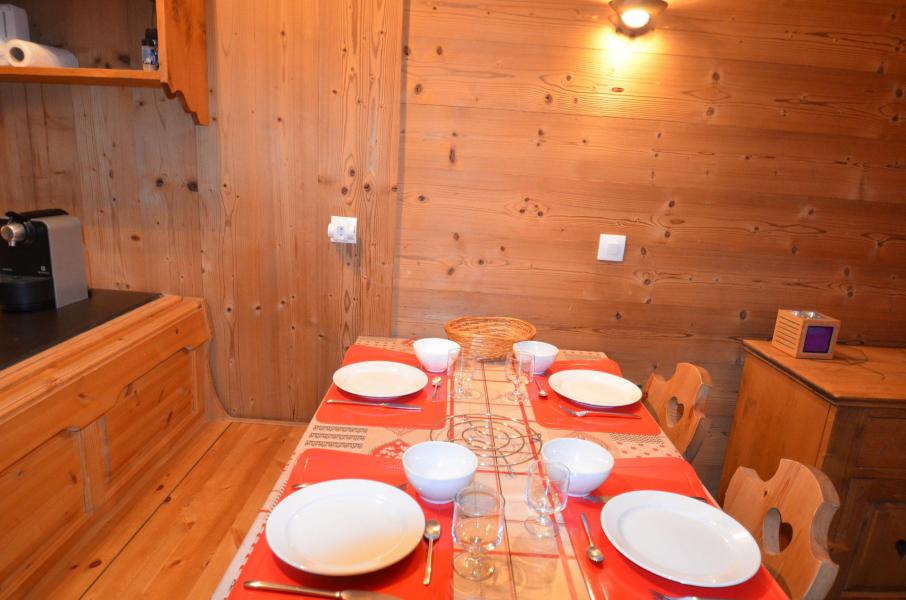 Rent in ski resort Studio cabin 4 people (VP520) - Résidence le Villaret - Les Menuires - Kitchen