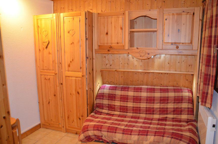 Location au ski Studio cabine 4 personnes (322) - Résidence le Villaret - Les Menuires - Appartement