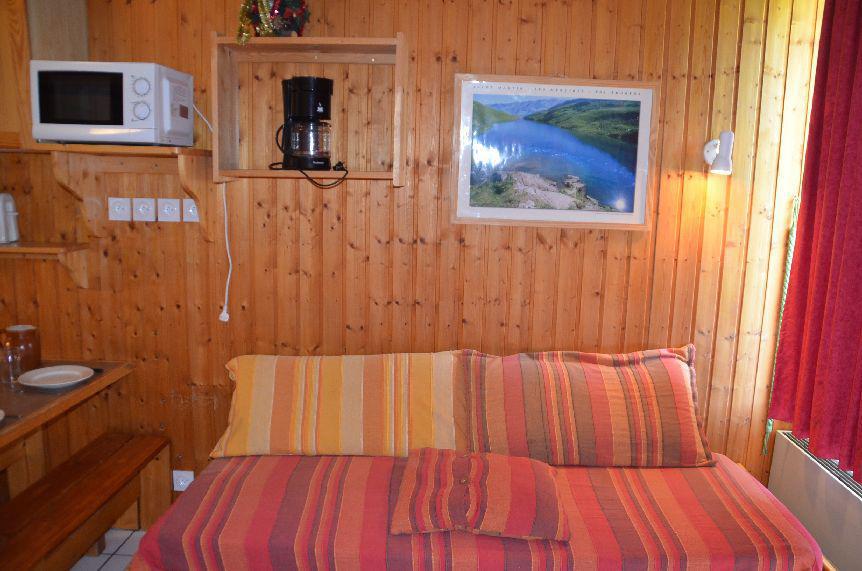 Location au ski Studio cabine 4 personnes (712) - Résidence le Villaret - Les Menuires - Séjour