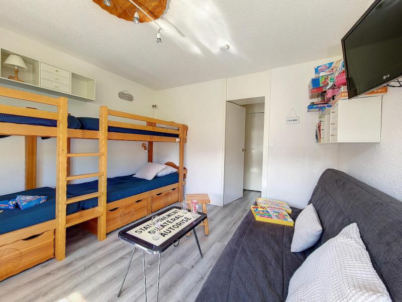 Rent in ski resort 2 room apartment 6 people (116) - Résidence les Aravis - Les Menuires - Bedroom