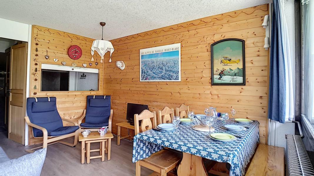 Skiverleih 2-Zimmer-Appartment für 6 Personen (319) - Résidence les Aravis - Les Menuires - Wohnzimmer