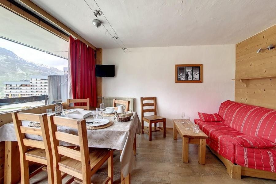 Ski verhuur Appartement 2 kamers 4 personen (0111) - Résidence les Aravis - Les Menuires - Woonkamer