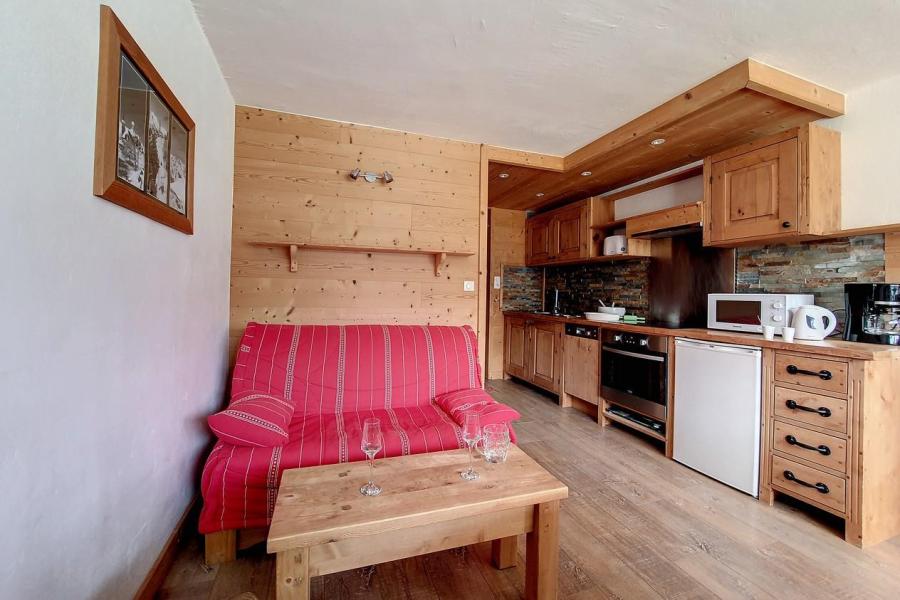 Ski verhuur Appartement 2 kamers 4 personen (0111) - Résidence les Aravis - Les Menuires - Woonkamer