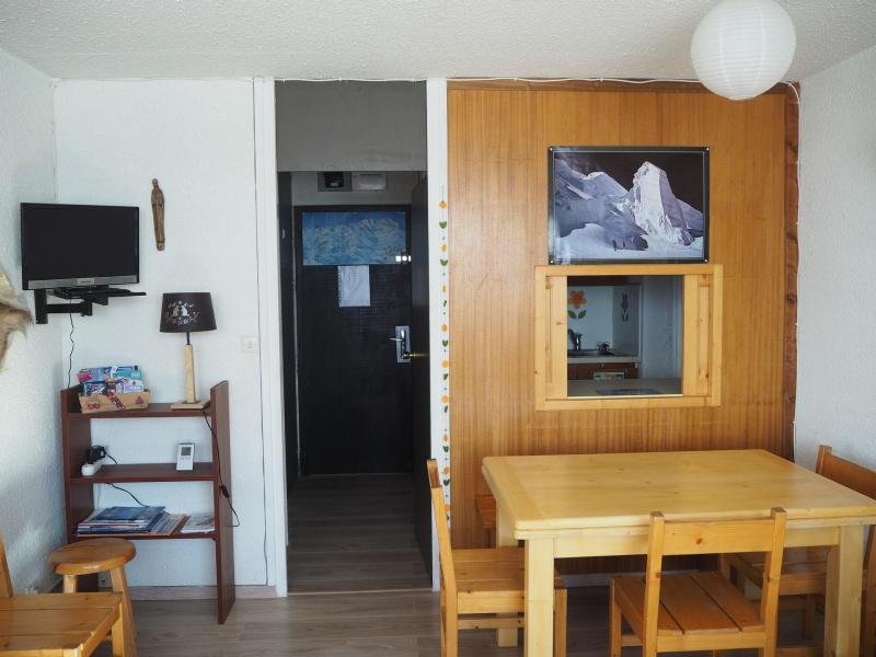 Location au ski Appartement 2 pièces 6 personnes (417) - Résidence les Aravis - Les Menuires - Table