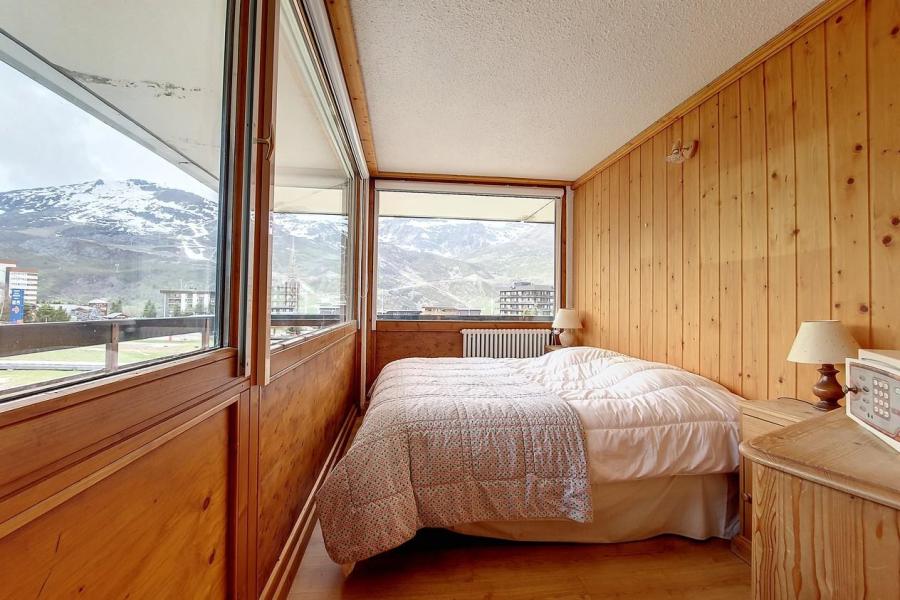 Ski verhuur Appartement 4 kamers bergnis 8 personen (113) - Résidence les Aravis - Les Menuires - Kamer