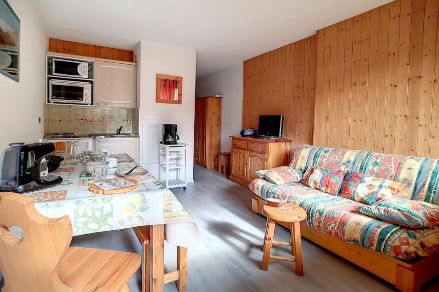 Alquiler al esquí Apartamento cabina para 4 personas (1315) - Résidence les Asters C6 - Les Menuires - Estancia