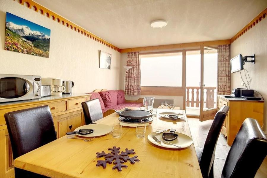 Rent in ski resort 2 room apartment cabin 6 people (302) - Résidence les Côtes d'Or - Les Menuires - Apartment