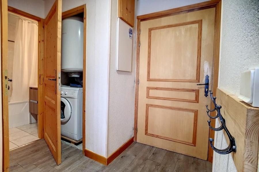 Rent in ski resort 2 room apartment cabin 6 people (302) - Résidence les Côtes d'Or - Les Menuires - Apartment