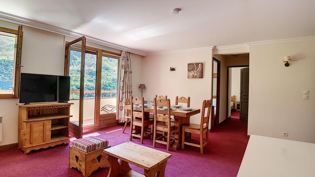 Rent in ski resort 3 room apartment 6 people (1) - Résidence les Cristaux - Les Menuires - Living room