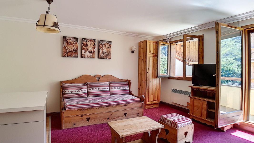Rent in ski resort 3 room apartment 6 people (1) - Résidence les Cristaux - Les Menuires - Living room