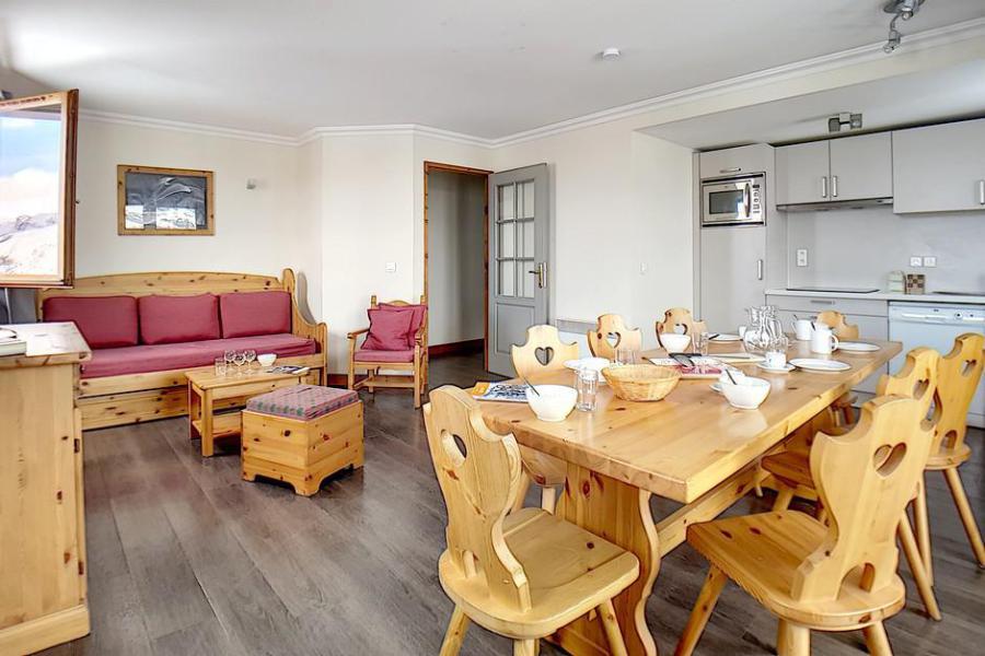 Rent in ski resort 4 room apartment 8 people (25) - Résidence les Cristaux - Les Menuires - Living room