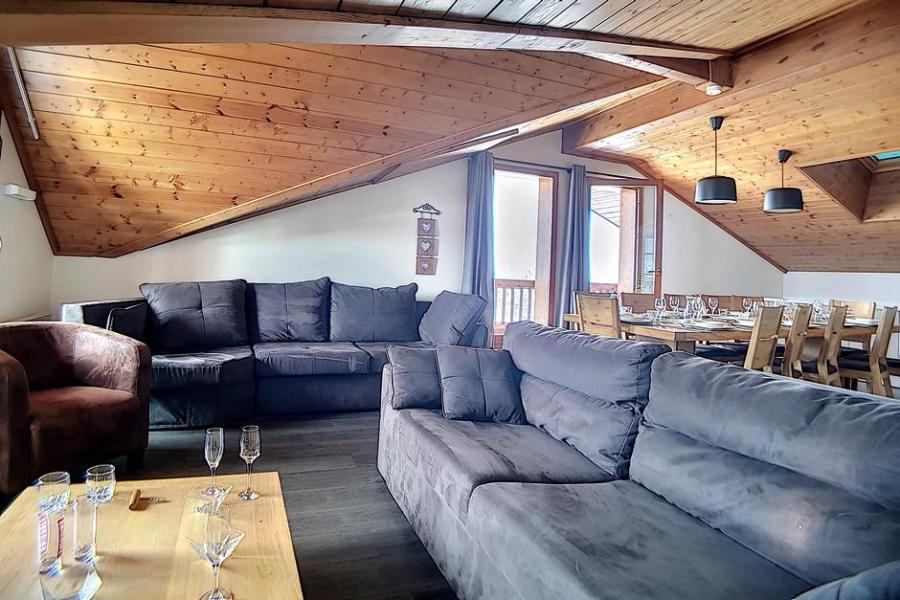 Rent in ski resort 6 room apartment 12 people (27) - Résidence les Cristaux - Les Menuires - Living room