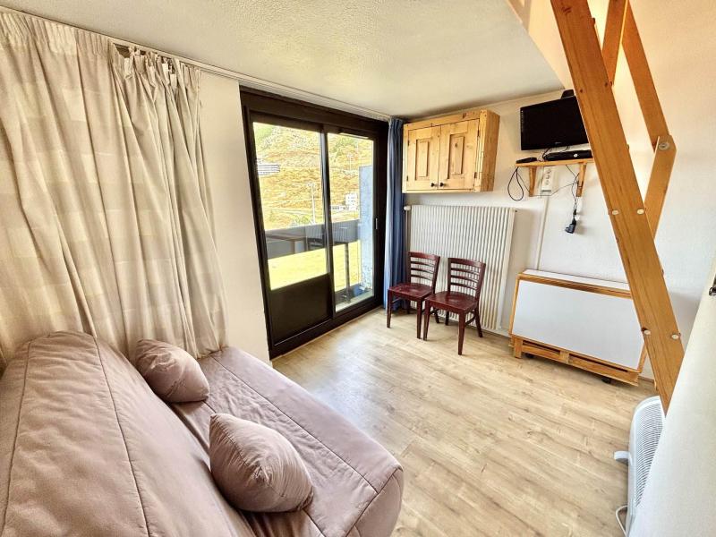 Rent in ski resort Studio 2 people (1306) - Résidence les Dorons - Les Menuires - Living room