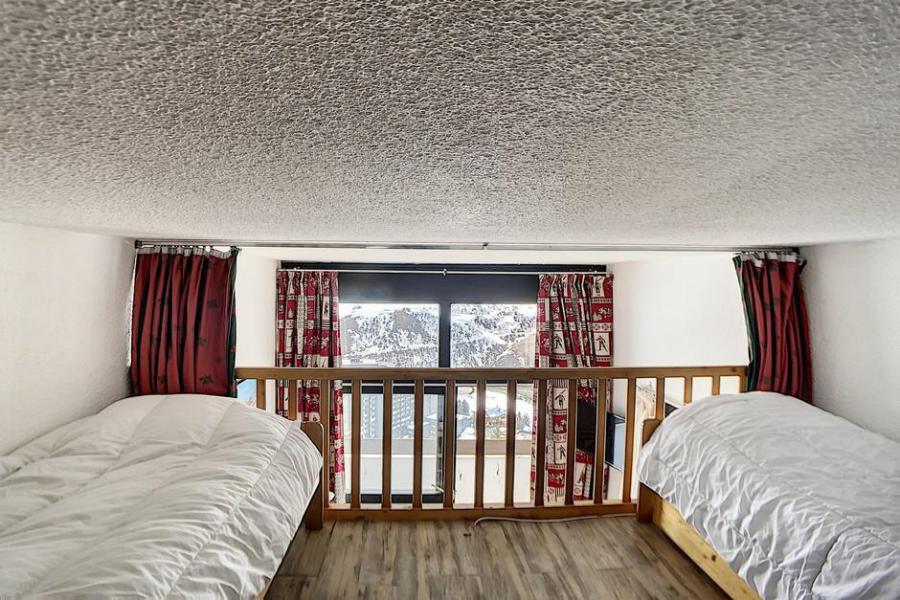 Rent in ski resort 2 room duplex apartment 6 people (601) - Résidence les Evons - Les Menuires - Bedroom