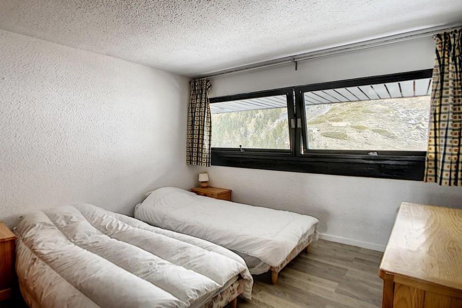 Soggiorno sugli sci Appartamento su due piani 2 stanze per 6 persone (601) - Résidence les Evons - Les Menuires - Camera
