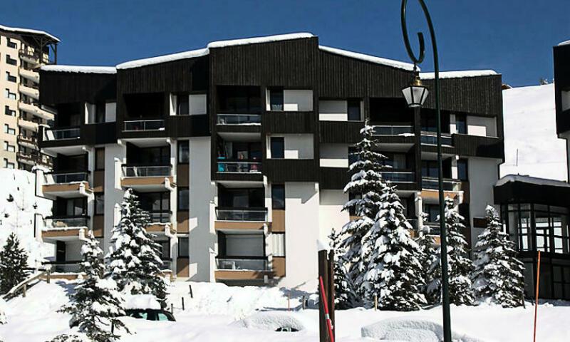 Rent in ski resort Résidence les Mélèzes - Maeva Home - Les Menuires - Winter outside