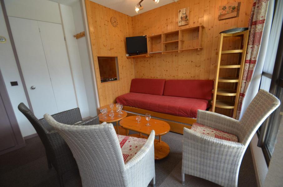 Аренда на лыжном курорте Апартаменты 3 комнат 10 чел. - Résidence les Origanes - Les Menuires - Салон