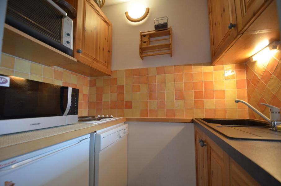 Wynajem na narty Apartament 3 pokojowy 10 osób - Résidence les Origanes - Les Menuires - Aneks kuchenny