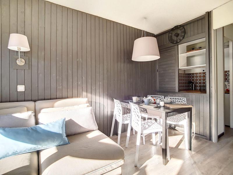 Rent in ski resort 2 room apartment 4 people (502) - Résidence les Soldanelles A - Les Menuires - Living room