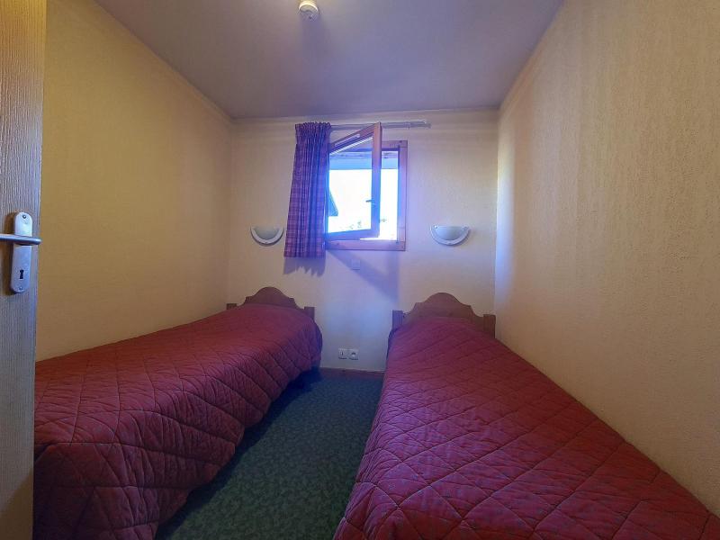 Skiverleih 2-Zimmer-Appartment für 4 Personen (408) - Résidence les Valmonts - Les Menuires - Schlafzimmer