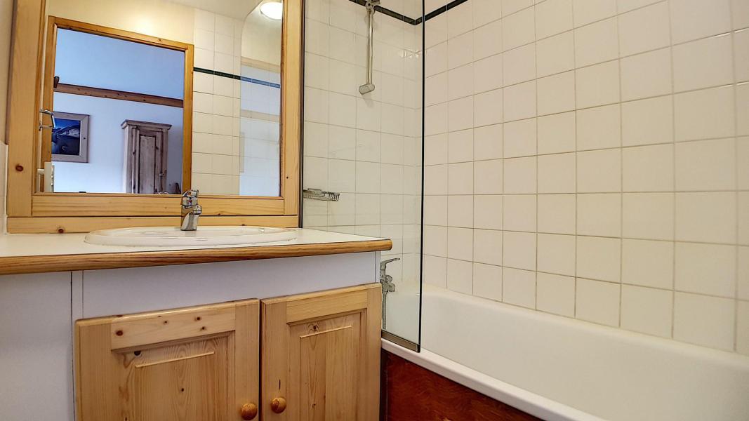 Location au ski Appartement 2 pièces 4 personnes (306) - Résidence les Valmonts - Les Menuires - Salle de bain