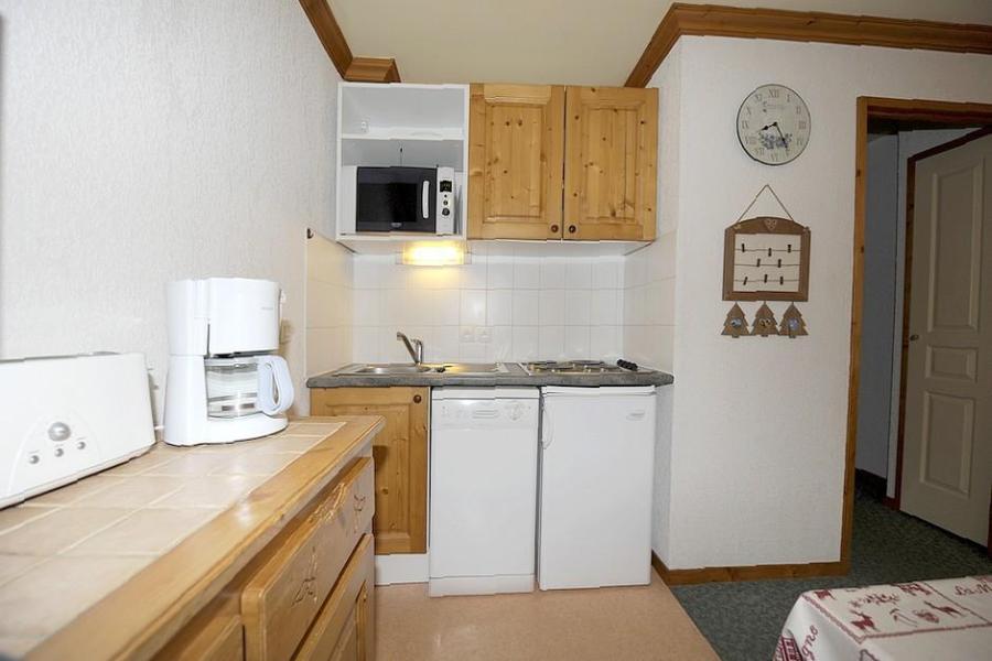 Rent in ski resort 2 room apartment 4 people (37) - Résidence les Valmonts B - Les Menuires - Kitchen