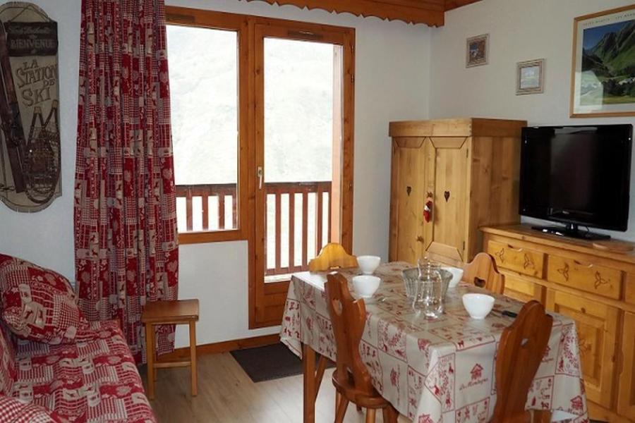 Rent in ski resort 2 room apartment 4 people (37) - Résidence les Valmonts B - Les Menuires - Living room
