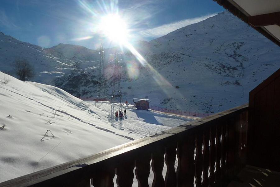 Vacanze in montagna Appartamento 2 stanze per 4 persone (13) - Résidence les Valmonts B - Les Menuires - Esteriore inverno