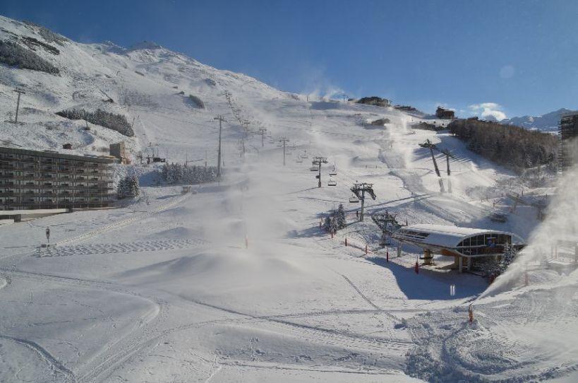 Location au ski Résidence Oisans - Les Menuires - Extérieur hiver