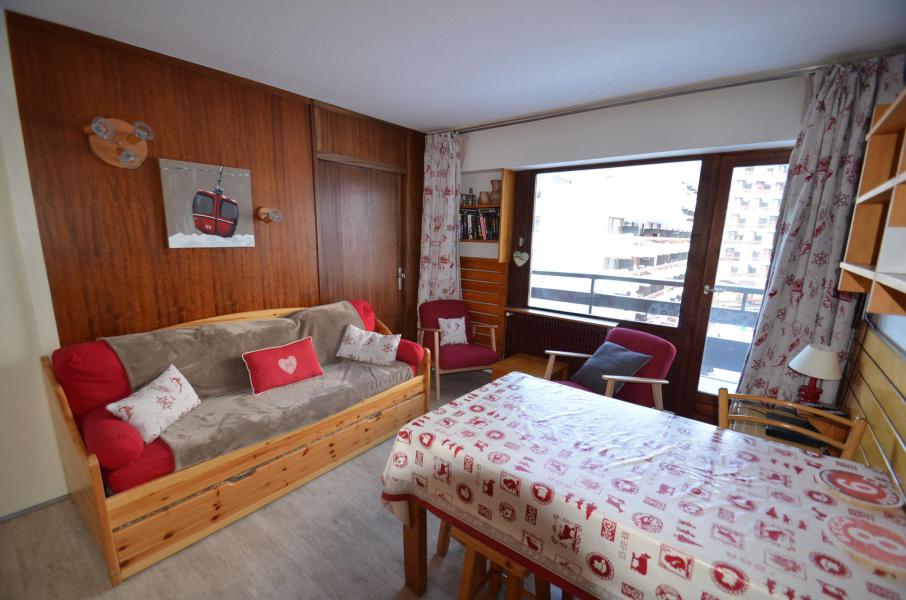 Location au ski Appartement 3 pièces 6 personnes (47) - Résidence Oisans - Les Menuires - Extérieur hiver