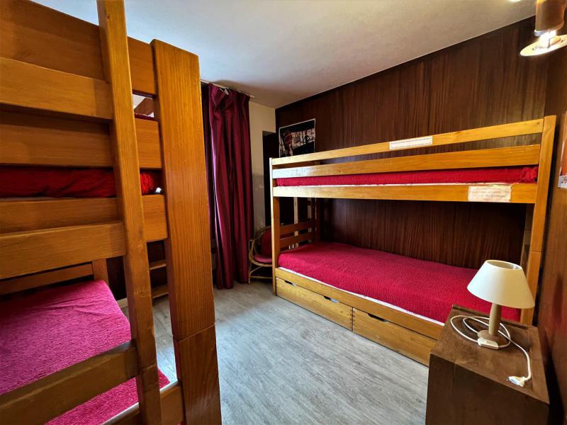 Location au ski Appartement 3 pièces 6 personnes (47) - Résidence Oisans - Les Menuires - Chambre