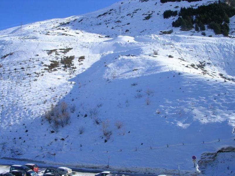 Location au ski Studio 2 personnes (937) - Résidence Trois Marches - Les Menuires - Extérieur hiver