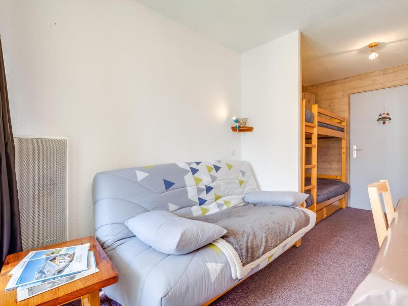 Rent in ski resort 2 room apartment 4 people (8) - Ski Soleil - Les Menuires - Living room