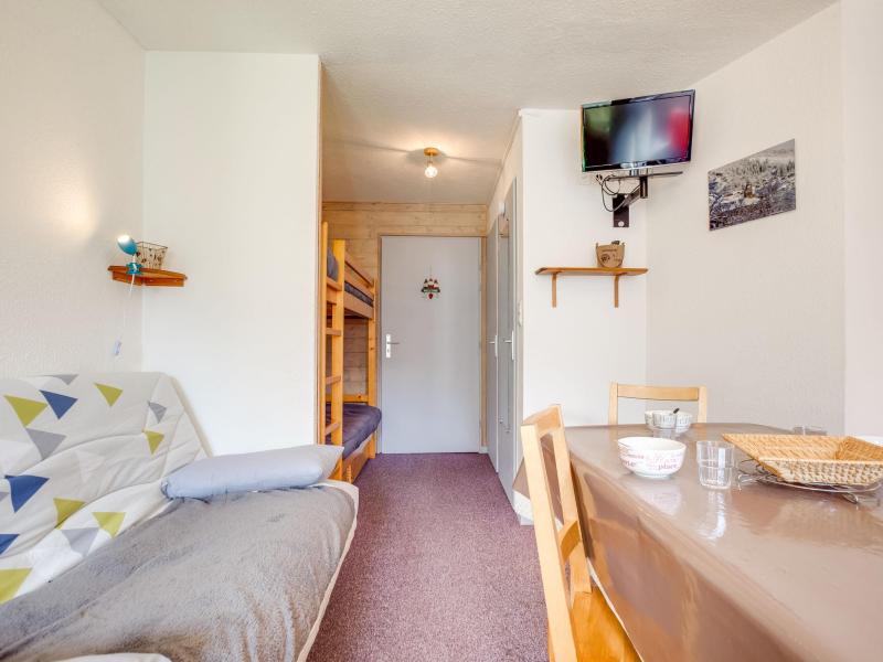 Skiverleih 2-Zimmer-Appartment für 4 Personen (8) - Ski Soleil - Les Menuires - Wohnzimmer