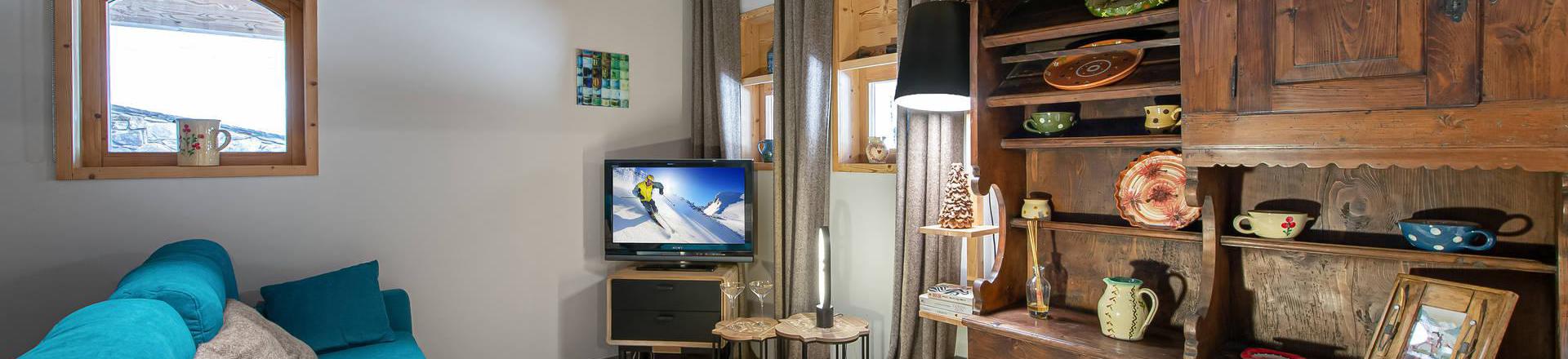 Rent in ski resort 2 room apartment 2 people (COCHET) - Chalet l'Éterlou - Les Menuires - Living room