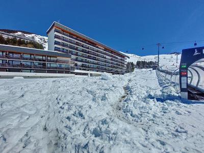 Rent in ski resort Aravis - Les Menuires - Winter outside