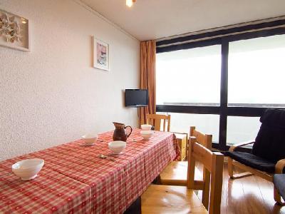 Rent in ski resort 2 room apartment 5 people (6) - Brelin - Les Menuires - Table