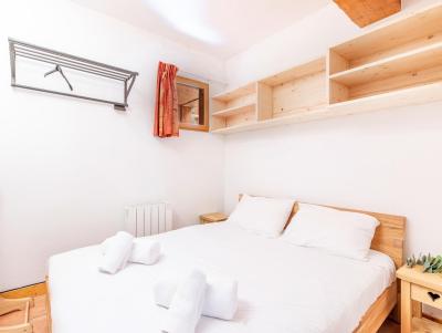 Rent in ski resort 4 room apartment 7 people (3) - Chalet Bettaix Alice - Les Menuires - Bedroom