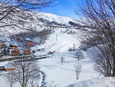 Urlaub in den Bergen 8 Zimmer Chalet für 15 Personen - Chalet Bettaix Rose - Les Menuires - Draußen im Winter