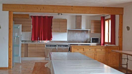 Rent in ski resort Chalet Brequin - Les Menuires - Open-plan kitchen