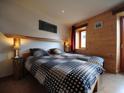 Rent in ski resort 3 room mezzanine apartment 7 people (Christophe) - Chalet Christophe et Elodie - Les Menuires - Bedroom