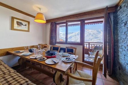 Rent in ski resort 5 room apartment 8 people (CARLA 04) - Chalet du Soleil - Les Menuires - Apartment