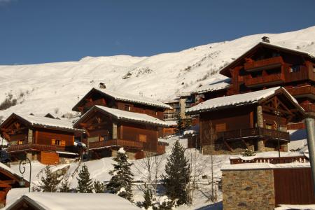 Аренда на лыжном курорте Chalet Hameau des Marmottes - Les Menuires - зимой под открытым небом