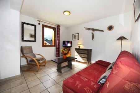 Skiverleih 3-Zimmer-Appartment für 6 Personen (2) - Chalet le Cristal - Les Menuires - Kleines Wohnzimmer
