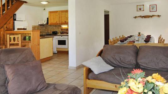 Rent in ski resort 6 room duplex apartment 13 people (1) - Chalet le Cristal - Les Menuires - Living room