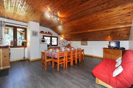 Rent in ski resort 3 room apartment 8 people - Chalet le Génépi - Les Menuires - Table