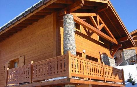 Urlaub in den Bergen Chalet les Marmottes - Crintallia - Les Menuires - Draußen im Winter