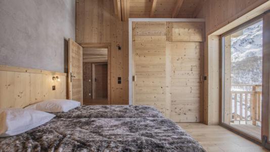 Rent in ski resort Chalet Matangie - Les Menuires - Bedroom