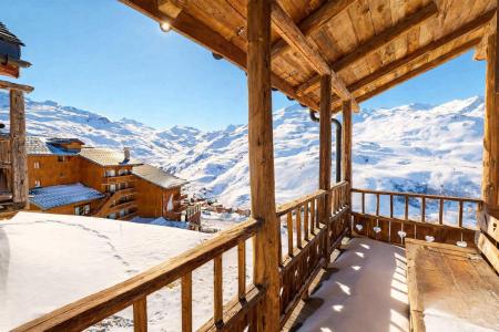 Rent in ski resort 8 room triplex chalet 15 people - Chalet Nécou - Les Menuires - Winter outside