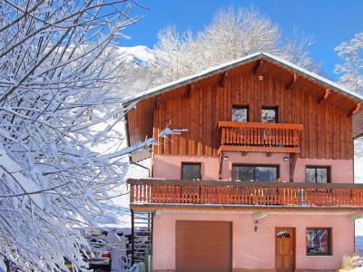 Vacances en montagne Chalet Ski Royal - Les Menuires - Extérieur hiver